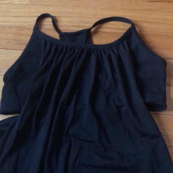 Lululemon Workout Top - Picture 4 of 5